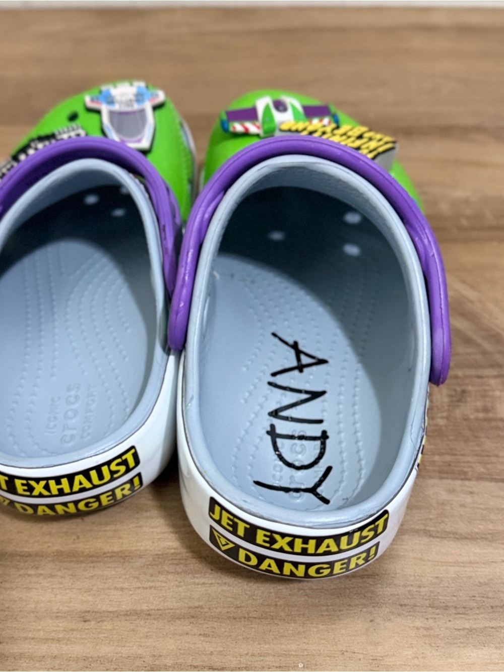Crocs Kids Toy Story Buzz Lightyear Classic Clogs Lime Green Purple Size 10 10C - Picture 4 of 11